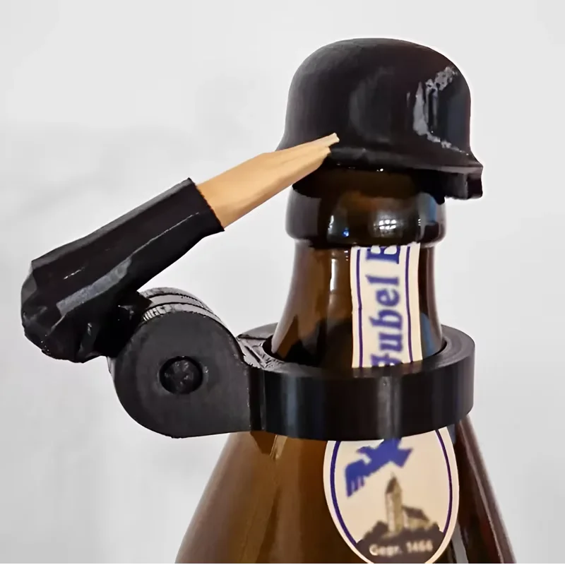 Zabawny hełm na butelkę piwa K – Wine Beer Hat recenzja i cena
